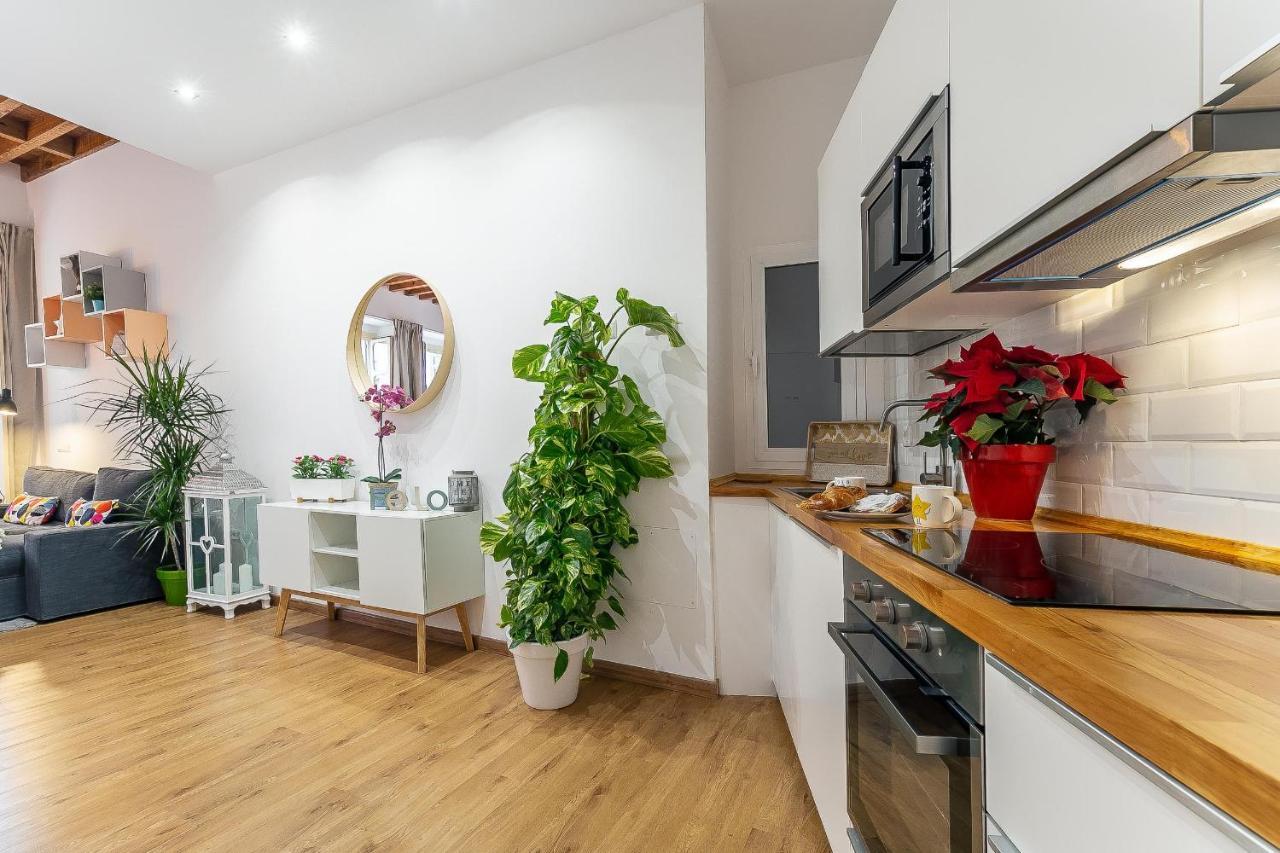 Larios Deluxe Studio Малага Экстерьер фото