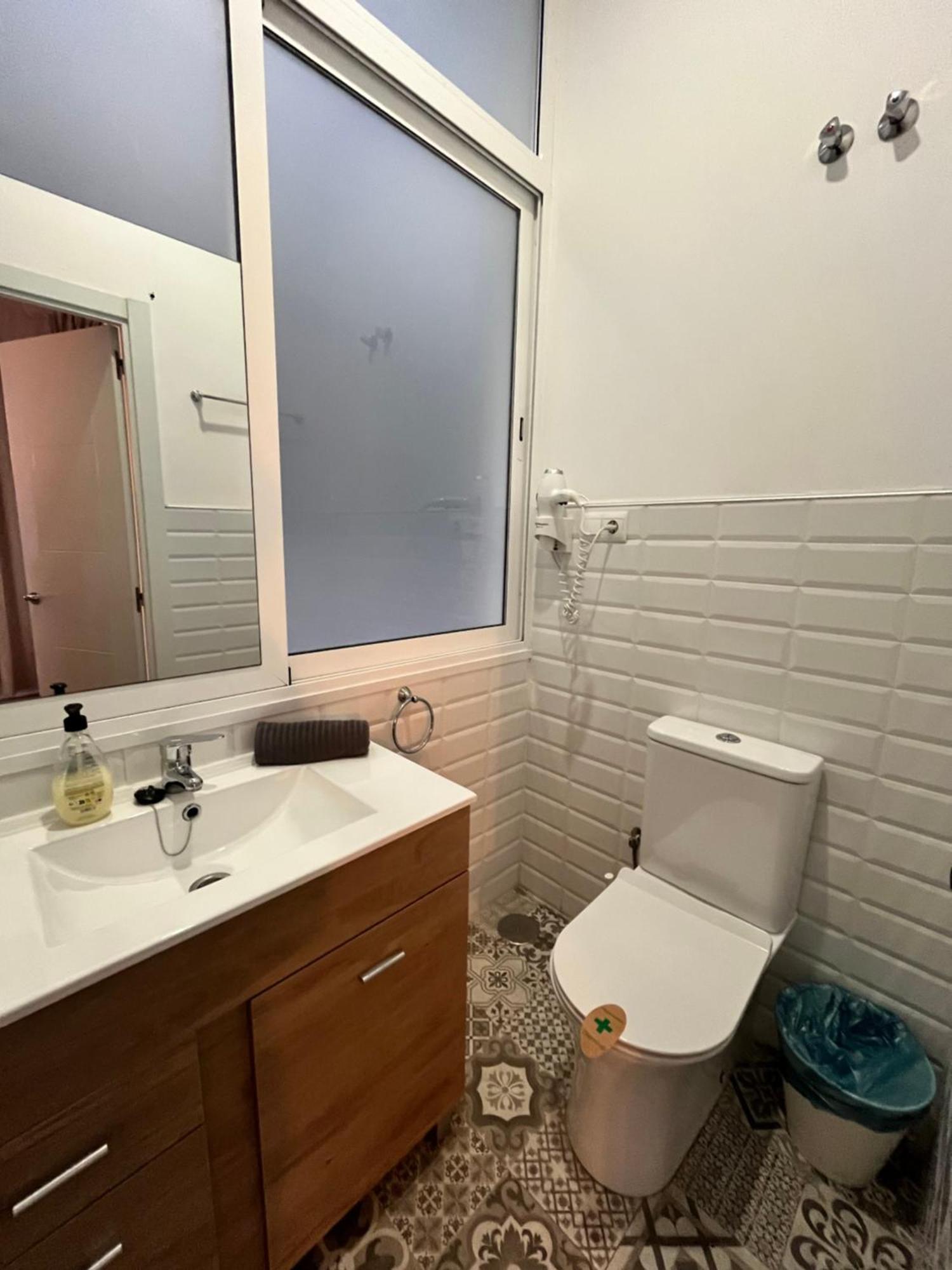 Larios Deluxe Studio Малага Экстерьер фото