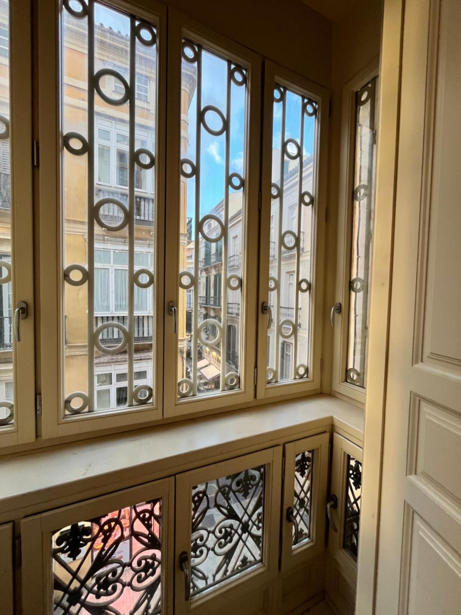 Larios Deluxe Studio Малага Экстерьер фото